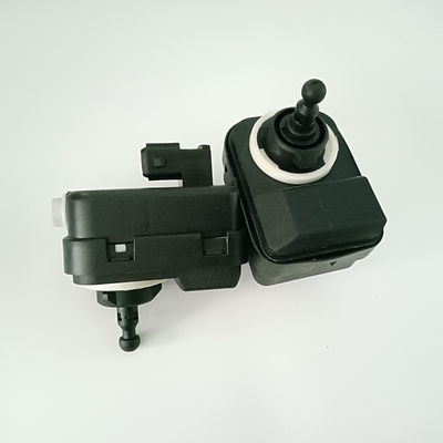 Regolatore del motore di adeguamento del faro dell'automobile   12V /24V